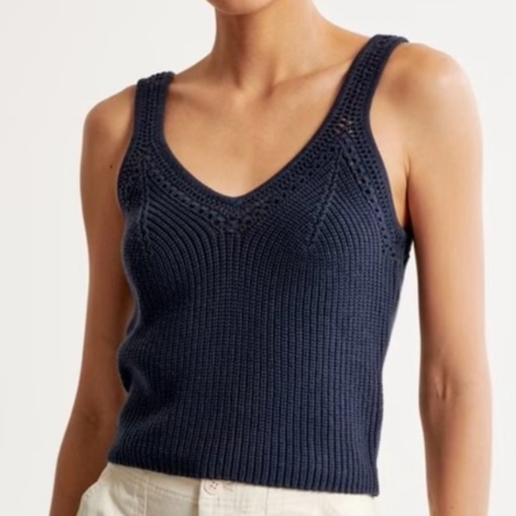 Abercrombie Knit Cotton Top - Picture 1 of 11